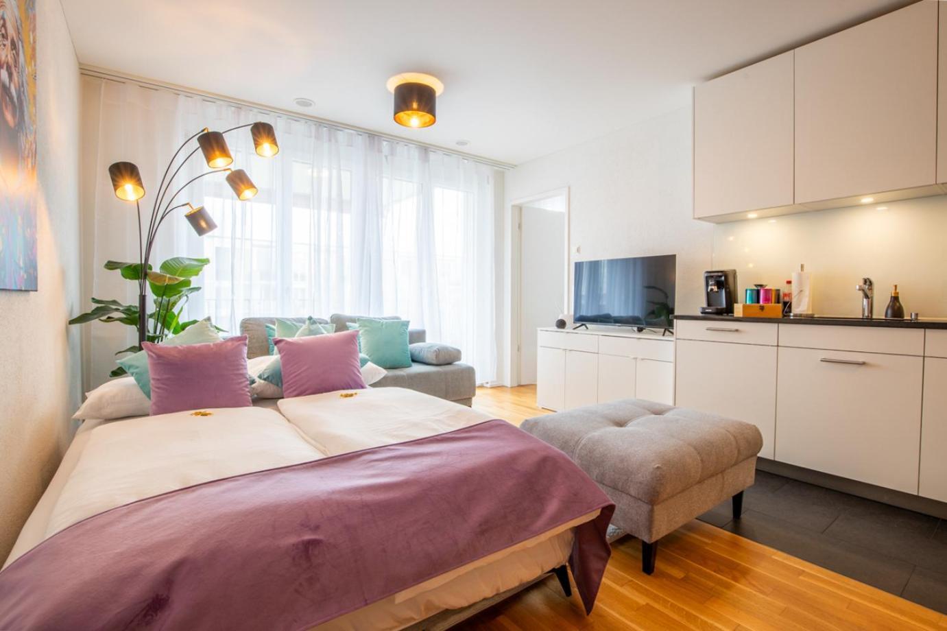 Special Einstein II Apartment Basel, Messe Kleinbasel 10-Star Extérieur photo