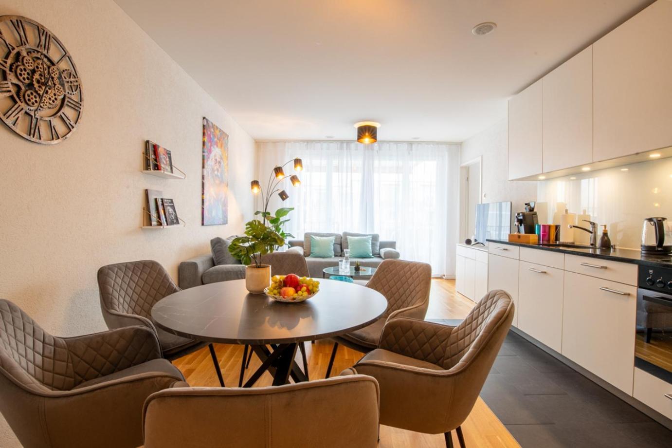 Special Einstein II Apartment Basel, Messe Kleinbasel 10-Star Extérieur photo